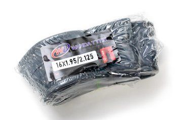 Камера 16 1.95-2.125 WANDA AV TUB-16-006 фото