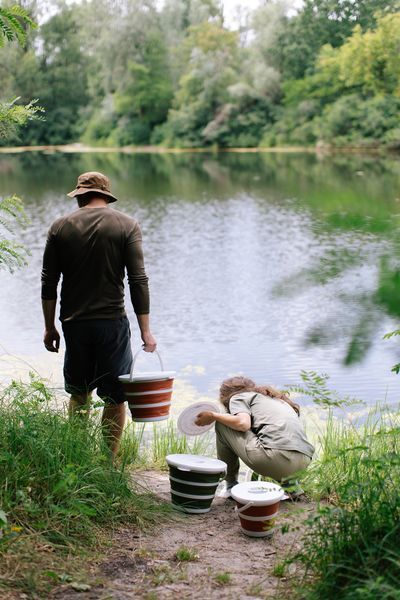 Відро Tribe Water Bucket Lid 10 л силіконове з кришкою T-FJ-0050, olive T-FJ-0050-olive фото
