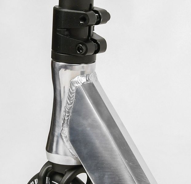 Самокат трюковий Best Scooter &laquo;WARRIOR&raquo; Т-30401 срібний 082-070 фото