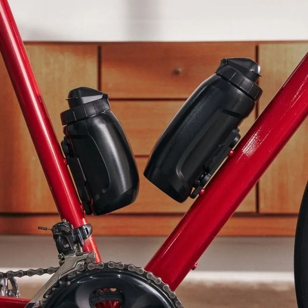 Фляга з конектором та базою FIDLOCK TWIST bottle 450мл., чорний 4251207 403088 фото