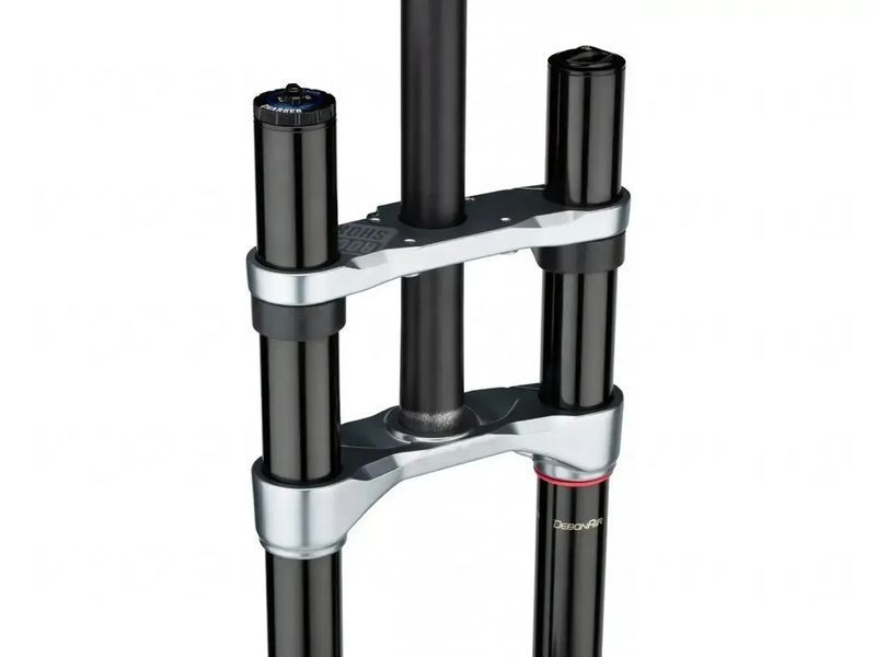 Вилка RockShox BoXXer Ultimate Charger2.1 R - 29", вісь Boost 20x110, 200mm, Чорний, DebonAir 00.4020.168.006 фото
