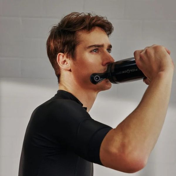 Фляга з конектором та базою FIDLOCK TWIST bottle 590мл., чорний 4251207 403118 фото