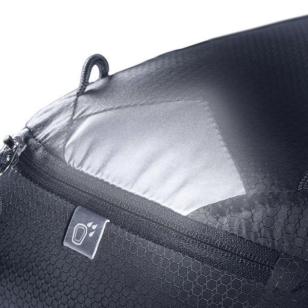 Рюкзак DEUTER Race 16 колір 7000 black 32042237000 фото