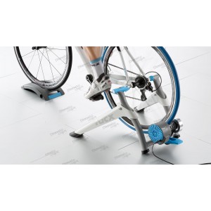 Велостанок Tacx FLOW Smart T2240