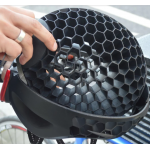 Велосипедный шлем Cyclo с уникальным дизайном и откидным верхом